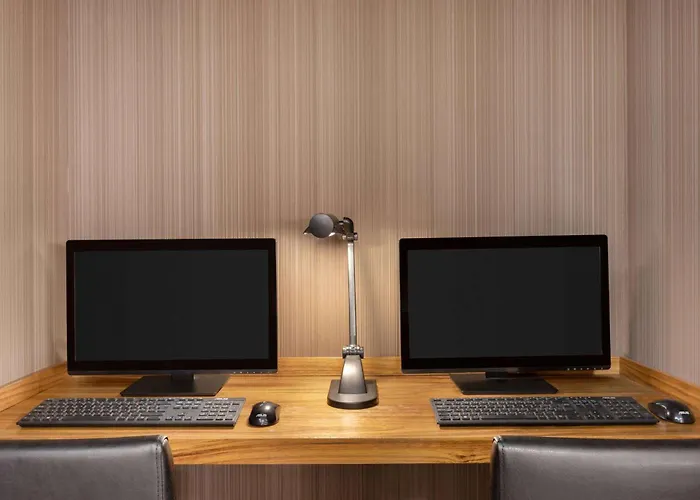 Ramada By Wyndham 4*