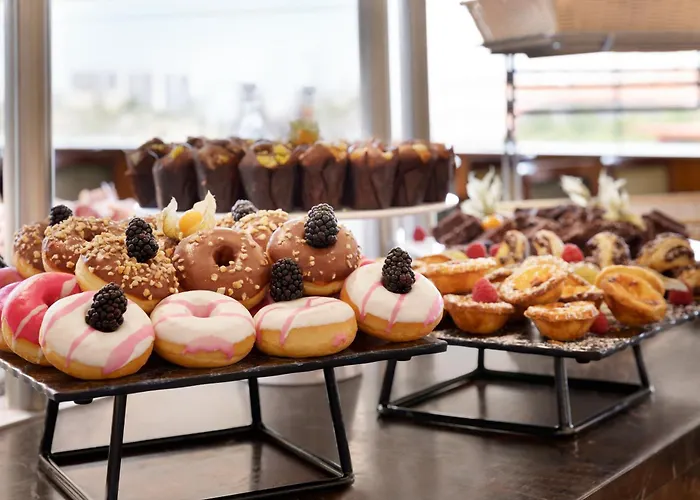 Ramada By Wyndham Лісабон