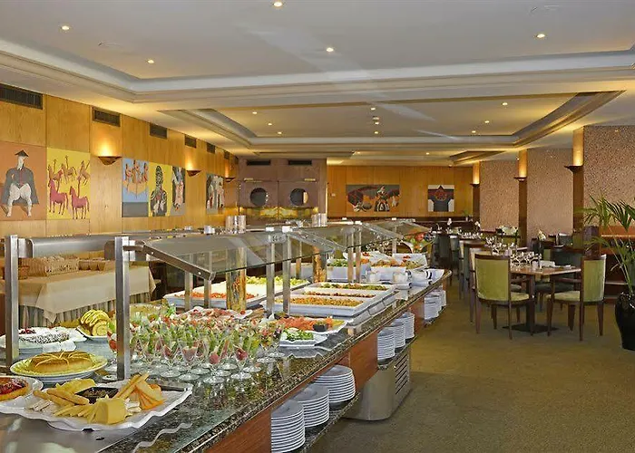 Ramada By Wyndham 4* Лісабон