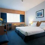 Ramada By Wyndham 4* Lisbona