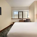 Ramada By Wyndham Ξενοδοχείο