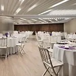 Ramada By Wyndham Ξενοδοχείο