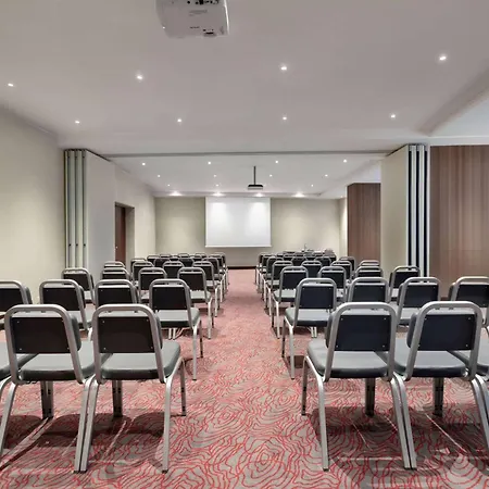 Ramada By Wyndham Lissabon