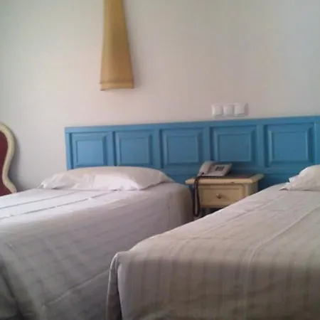 Готель Ramada By Wyndham 4*