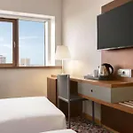 Ramada By Wyndham Hotell 4*