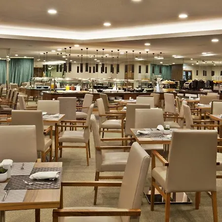 Hotell Ramada By Wyndham