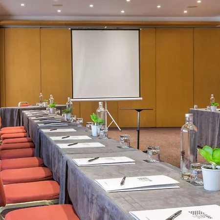 Ramada By Wyndham Lissabon