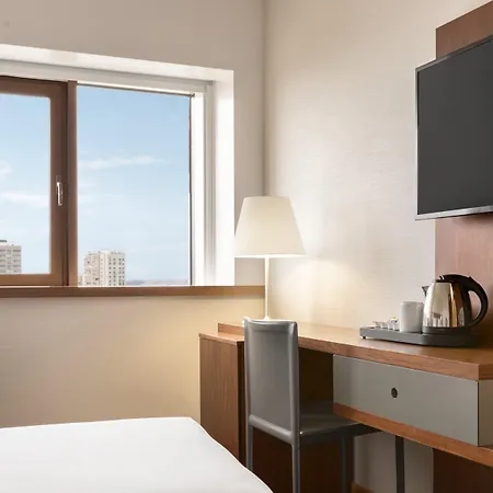 Ramada By Wyndham