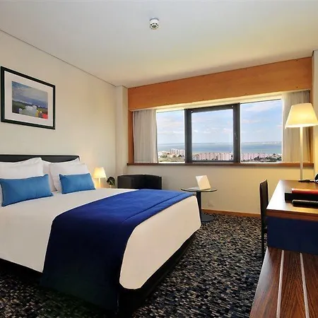Ramada By Wyndham Lissabon