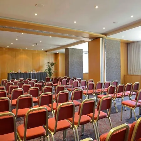 Hotel Ramada By Wyndham Lisbona