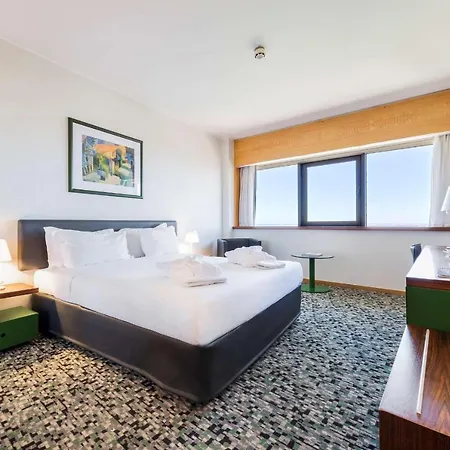 Ramada By Wyndham Hotel Lissabon