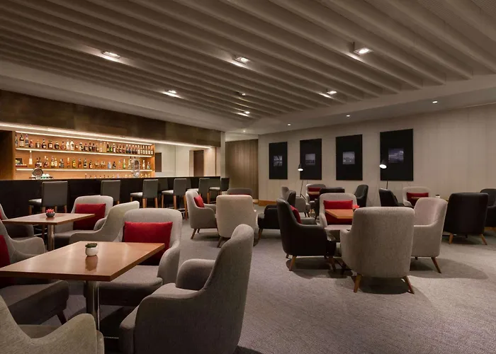 Ramada By Wyndham 호텔 4*