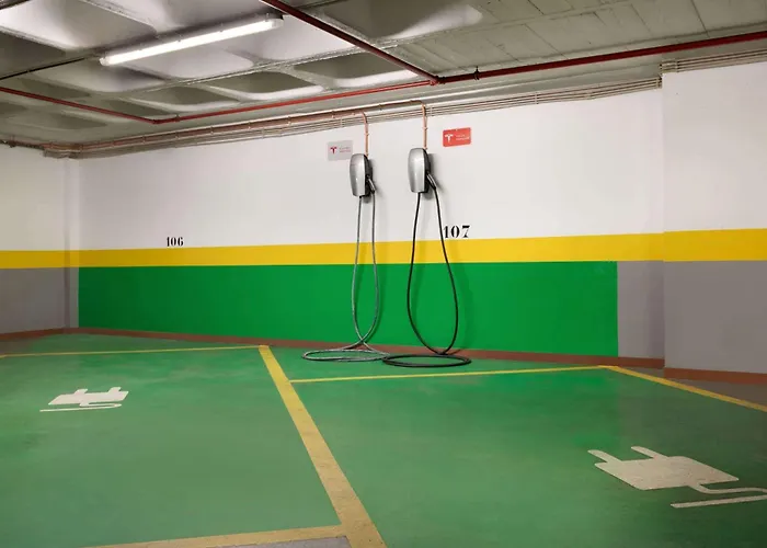 Ramada By Wyndham 4*