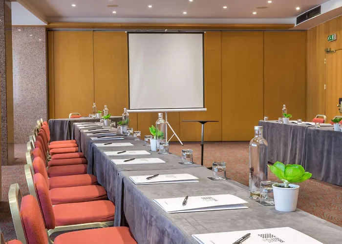 Ramada By Wyndham Lissabon