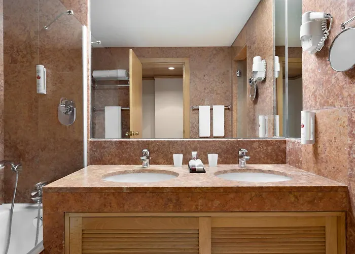 Ramada By Wyndham Hotel Lissabon